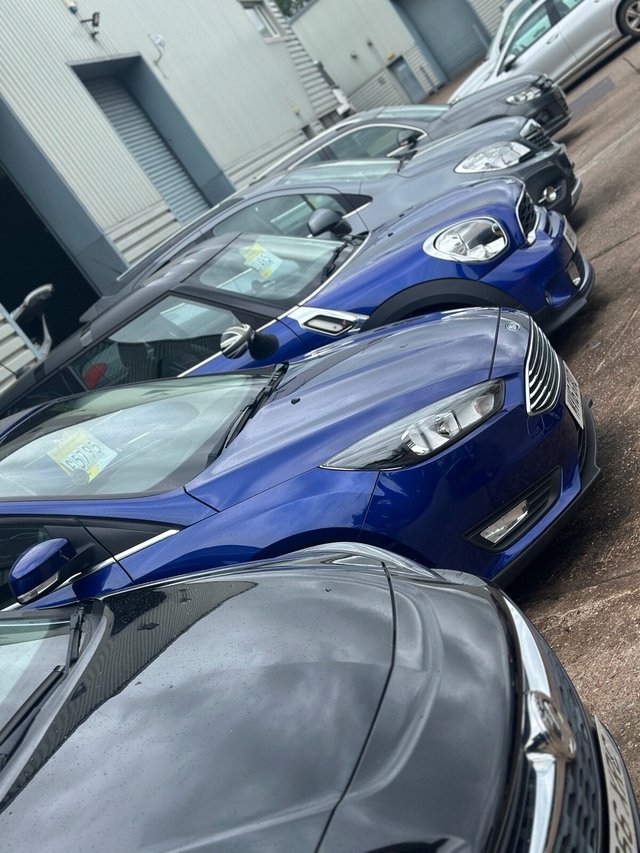 View our FORD FOCUS