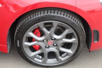 USED 2018 18 ABARTH 124 SPIDER 1.4 MultiAir Convertible 2dr Petrol Manual Euro 6 (170 ps) HERITAGE  STRIPES--- BOSE SOUND SYSTEM