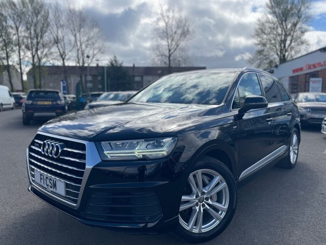 View our Audi Q7 range