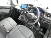 USED 2024 74 RENAULT KANGOO MAXI LL21 E-TECH 45KWH 120 BHP LONG ADVANCE AUTOMATIC  AUTO | AIR CON | 6 DOOR | CARPLAY | 3 SEATS