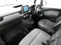 USED 2024 74 RENAULT KANGOO MAXI LL21 E-TECH 45KWH 120 BHP LONG ADVANCE AUTOMATIC  AUTO | AIR CON | 6 DOOR | CARPLAY | 3 SEATS