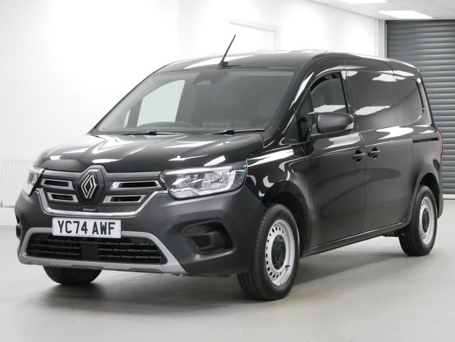 View our Renault Kangoo Maxi LL21 E-TECH 45KWH 120 BHP LONG ADVANCE AUTOMATIC 