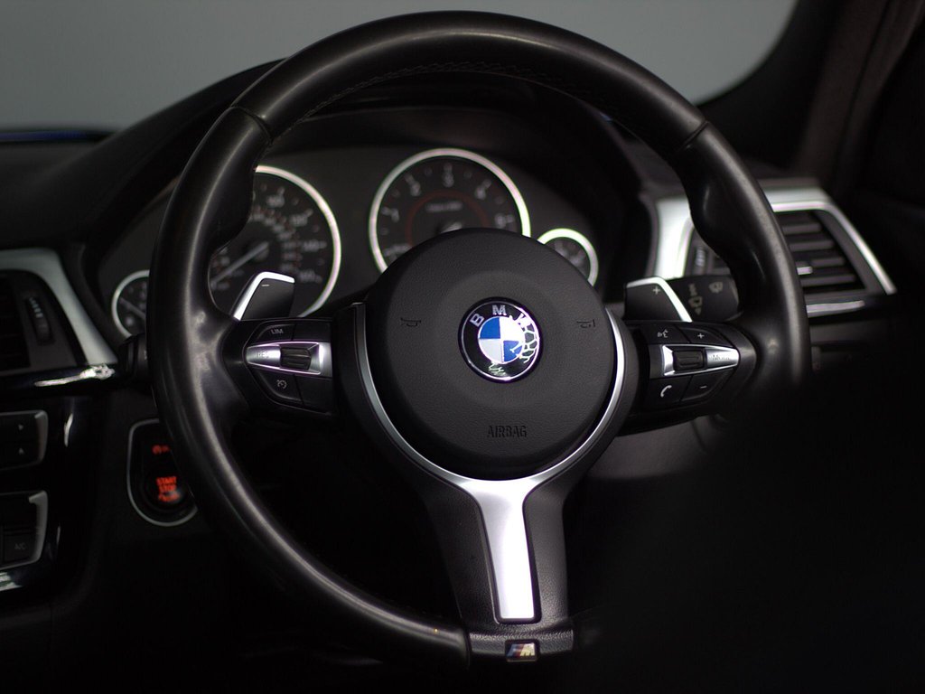 USED 2016 66 BMW 3 SERIES 3.0 330d M Sport Touring 5dr Diesel Auto Euro 6 (s/s) (258 ps) Fantastic Value