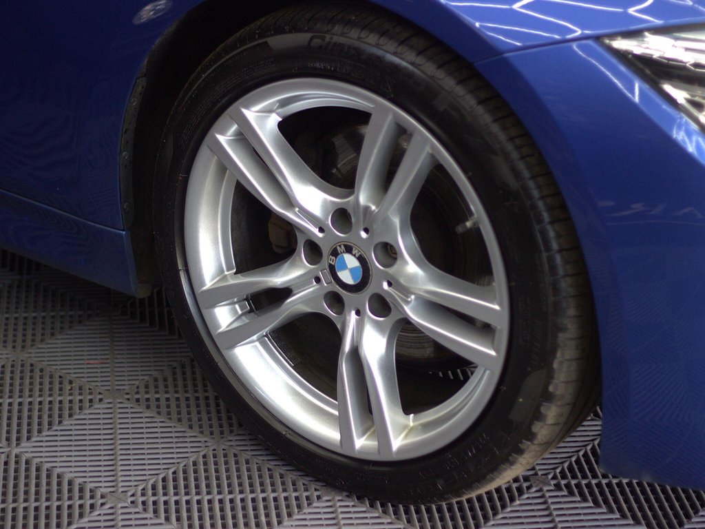 USED 2016 66 BMW 3 SERIES 3.0 330d M Sport Touring 5dr Diesel Auto Euro 6 (s/s) (258 ps) Fantastic Value