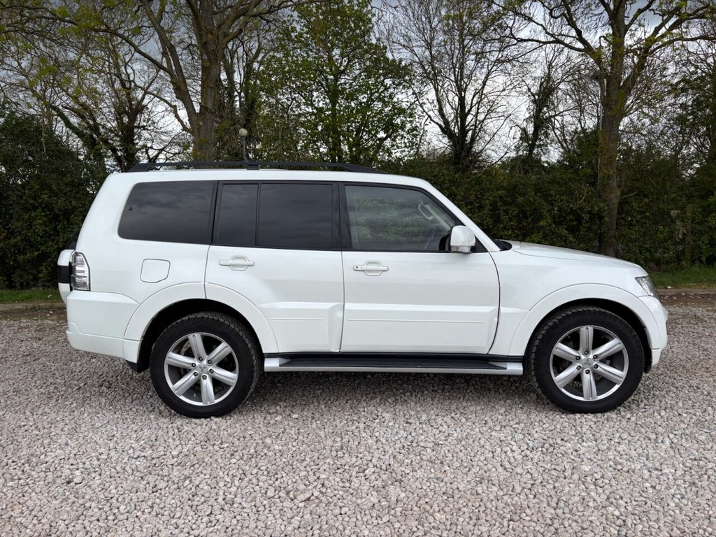 USED 2014 64 MITSUBISHI SHOGUN 3.2 DI-DC SG2 4work SUV 5dr Diesel Manual 4WD L3 (213 g/km, 197 bhp) ZERO DEPOSIT FINANCE