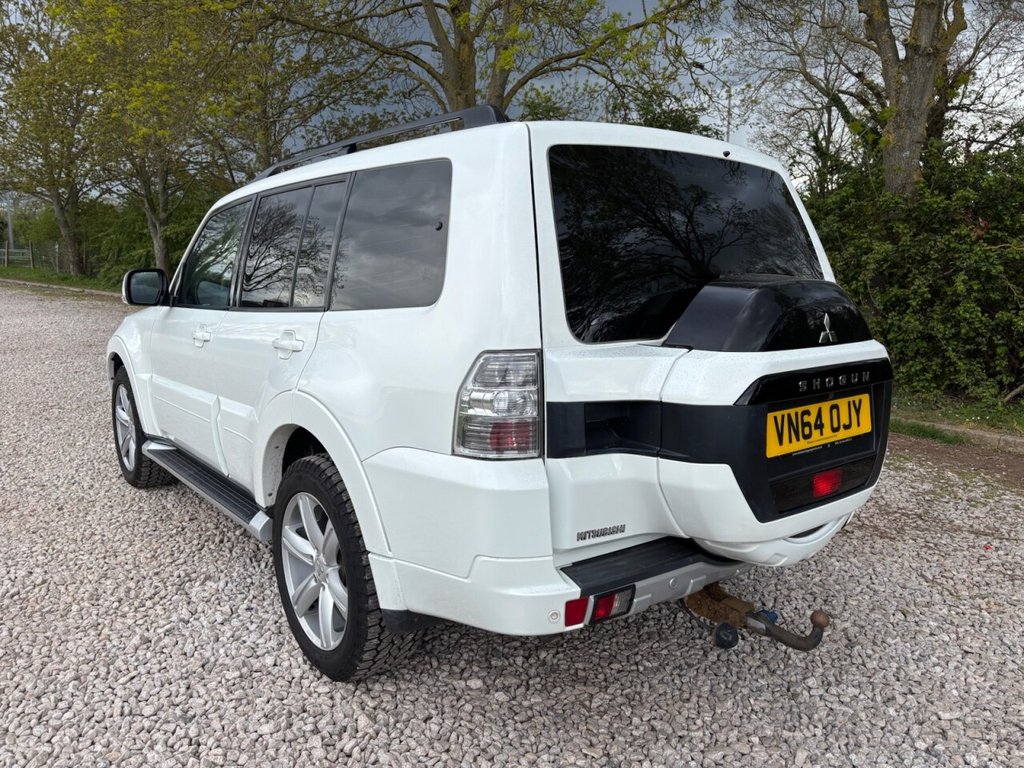 USED 2014 64 MITSUBISHI SHOGUN 3.2 DI-DC SG2 4work SUV 5dr Diesel Manual 4WD L3 (213 g/km, 197 bhp) ZERO DEPOSIT FINANCE