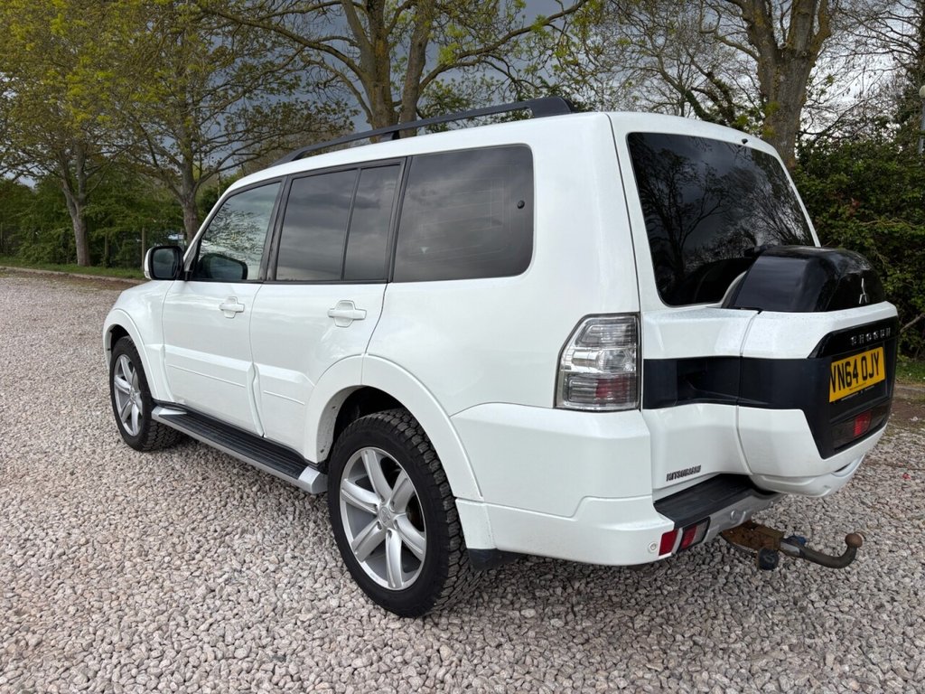 USED 2014 64 MITSUBISHI SHOGUN 3.2 DI-DC SG2 4work SUV 5dr Diesel Manual 4WD L3 (213 g/km, 197 bhp) ZERO DEPOSIT FINANCE