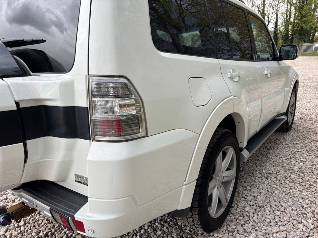 USED 2014 64 MITSUBISHI SHOGUN 3.2 DI-DC SG2 4work SUV 5dr Diesel Manual 4WD L3 (213 g/km, 197 bhp) ZERO DEPOSIT FINANCE