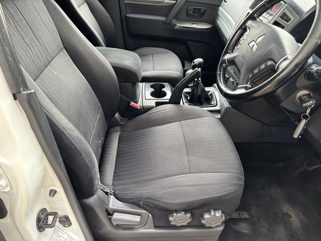 USED 2014 64 MITSUBISHI SHOGUN 3.2 DI-DC SG2 4work SUV 5dr Diesel Manual 4WD L3 (213 g/km, 197 bhp) ZERO DEPOSIT FINANCE