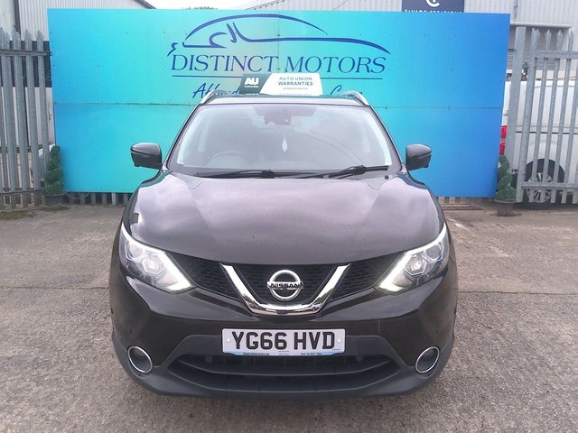 View our NISSAN QASHQAI