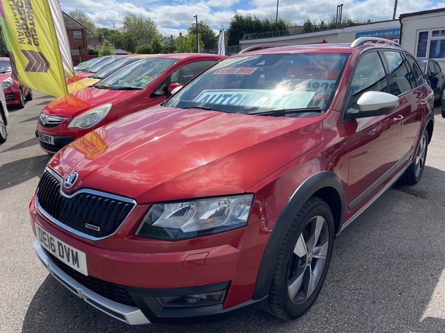 View our Skoda Octavia 2.0 TDI Scout Estate 5dr Diesel DSG 4WD Euro 6 (s/s) (184 ps)