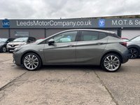 USED 2020 20 VAUXHALL ASTRA 1.5 Turbo D SRi VX Line Nav Hatchback 5dr Diesel Auto Euro 6 (s/s) (122 ps) AUTO + LOW MILES + SAT NAV + SENSORS + FSH + CARPLAY + CRUISE