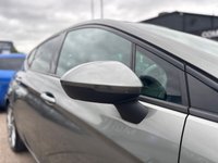 USED 2020 20 VAUXHALL ASTRA 1.5 Turbo D SRi VX Line Nav Hatchback 5dr Diesel Auto Euro 6 (s/s) (122 ps) AUTO + LOW MILES + SAT NAV + SENSORS + FSH + CARPLAY + CRUISE