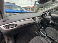 USED 2020 20 VAUXHALL ASTRA 1.5 Turbo D SRi VX Line Nav Hatchback 5dr Diesel Auto Euro 6 (s/s) (122 ps) AUTO + LOW MILES + SAT NAV + SENSORS + FSH + CARPLAY + CRUISE