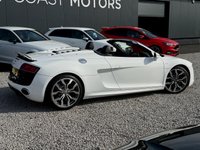 USED 2012 12 AUDI R8 5.2 FSI V10 Spyder 2dr Petrol R Tronic quattro Euro 5 (525 ps) 