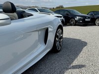 USED 2012 12 AUDI R8 5.2 FSI V10 Spyder 2dr Petrol R Tronic quattro Euro 5 (525 ps) 
