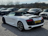 USED 2012 12 AUDI R8 5.2 FSI V10 Spyder 2dr Petrol R Tronic quattro Euro 5 (525 ps) 