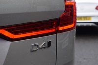 USED 2018 VOLVO XC60 2.0 D4 Momentum Pro SUV 5dr Diesel Auto AWD Euro 6 (s/s) (190 ps) **Full Service History, Heated Steering Wheel**