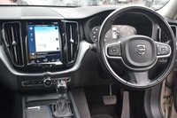 USED 2018 VOLVO XC60 2.0 D4 Momentum Pro SUV 5dr Diesel Auto AWD Euro 6 (s/s) (190 ps) **Full Service History, Heated Steering Wheel**