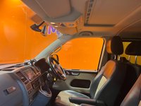 USED 2015 64 VOLKSWAGEN CARAVELLE 2.0 BiTDI Business MPV 5dr Diesel DSG 4Motion Euro 5 (180 ps) 2.0 BiTDI Automatic 4Motion