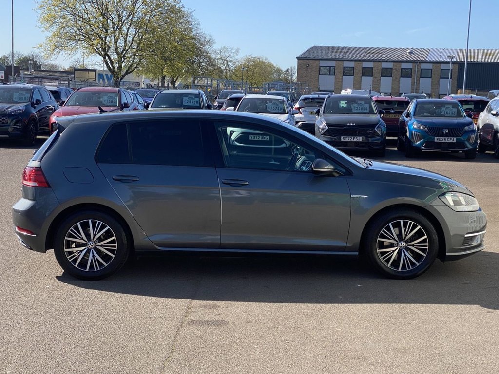 USED 2018 68 VOLKSWAGEN GOLF 1.5 TSI EVO SE Nav Hatchback 5dr Petrol DSG Euro 6 (s/s) (130 ps) Hatchback