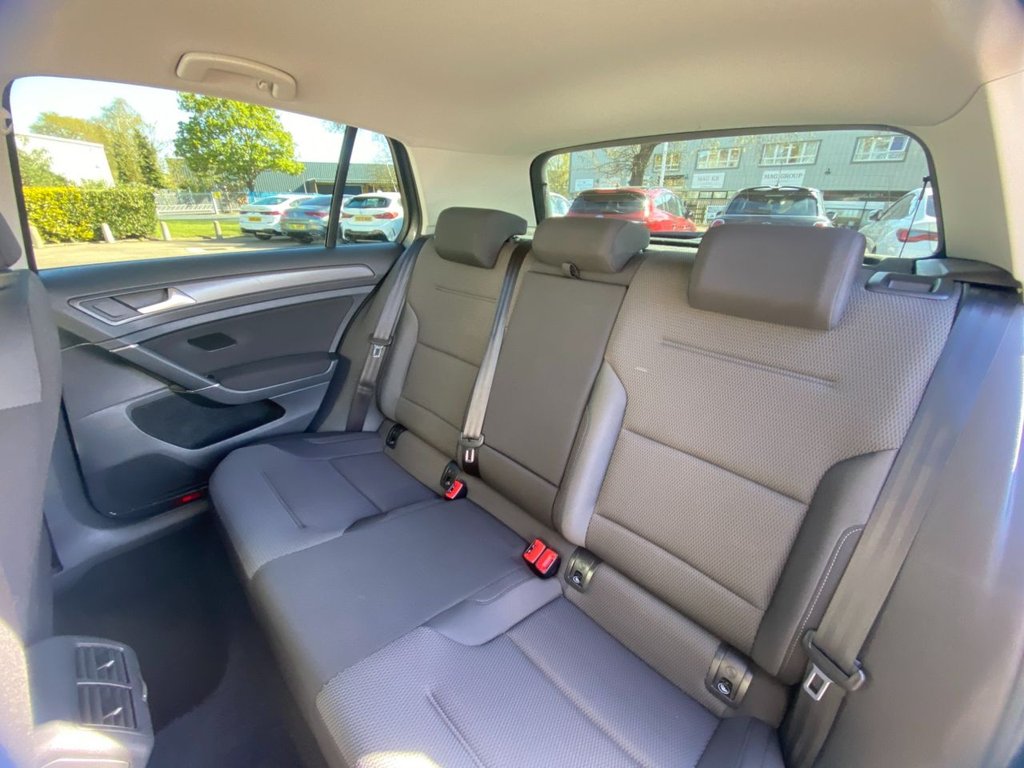 USED 2018 68 VOLKSWAGEN GOLF 1.5 TSI EVO SE Nav Hatchback 5dr Petrol DSG Euro 6 (s/s) (130 ps) Hatchback