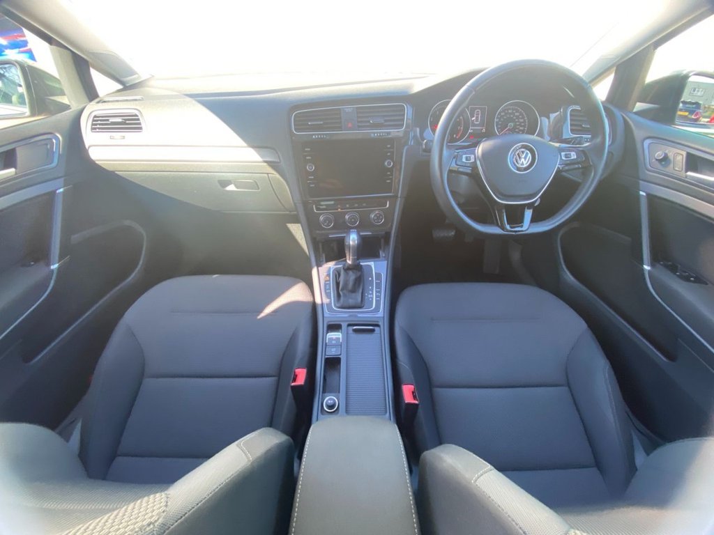 USED 2018 68 VOLKSWAGEN GOLF 1.5 TSI EVO SE Nav Hatchback 5dr Petrol DSG Euro 6 (s/s) (130 ps) Hatchback