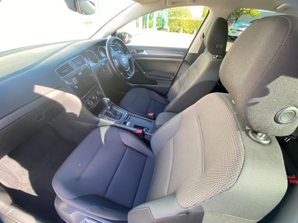 USED 2018 68 VOLKSWAGEN GOLF 1.5 TSI EVO SE Nav Hatchback 5dr Petrol DSG Euro 6 (s/s) (130 ps) Hatchback