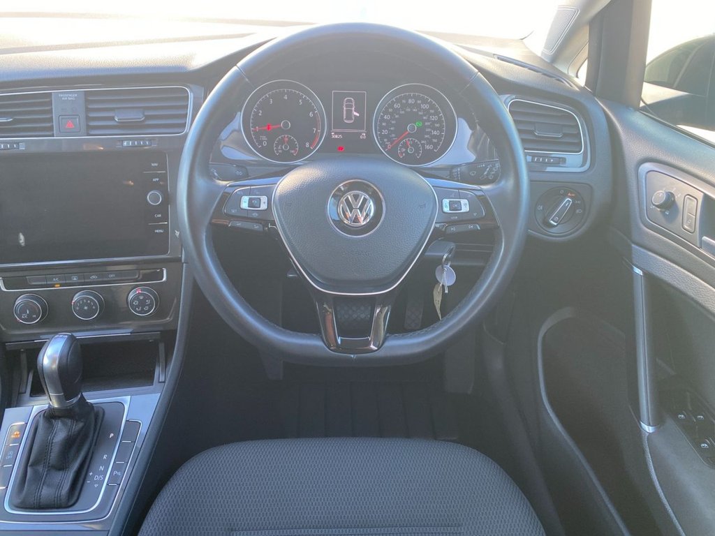 USED 2018 68 VOLKSWAGEN GOLF 1.5 TSI EVO SE Nav Hatchback 5dr Petrol DSG Euro 6 (s/s) (130 ps) Hatchback