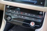 USED 2017 67 JAGUAR XF 2.0d Portfolio Saloon 4dr Diesel Auto Euro 6 (s/s) (180 ps) 