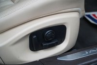 USED 2017 67 JAGUAR XF 2.0d Portfolio Saloon 4dr Diesel Auto Euro 6 (s/s) (180 ps) 