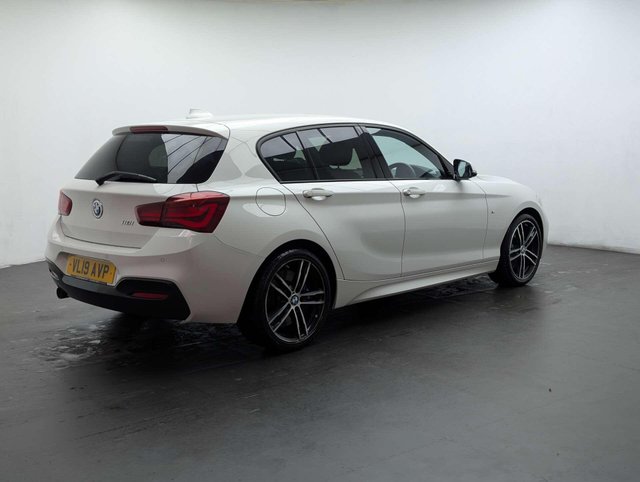 USED 2019 19 BMW 1 SERIES 1.5 118i M Sport Shadow Edition 5dr CLICK & COLLECT/ HOME DELIVERY