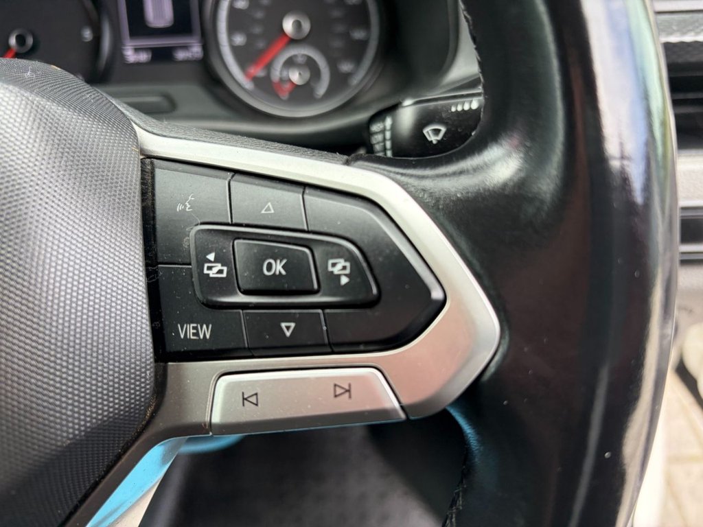 USED 2023 72 VOLKSWAGEN TRANSPORTER T28 STARTRLINE 2.0TDIEU6 S/S FWD SWB 110ps *APPLE CARPLAY*CRUISE CONTROL* EU6-SWB-AIRCON-SENSORS