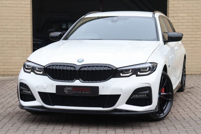 View our BMW 3 SERIES
