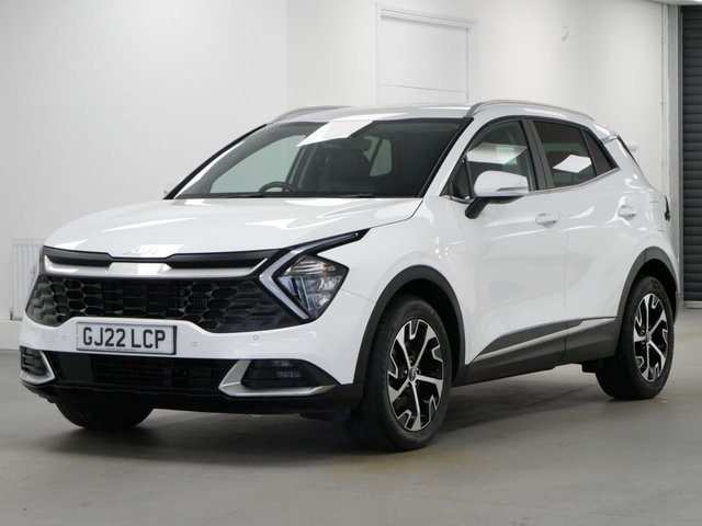 View our Kia Sportage 1.6 H T-GDI 226 BHP 3 EDITION PETROL HYBRID AUTOMATIC