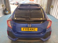 USED 2019 19 HONDA CIVIC 1.0 VTEC Turbo EX Hatchback 5dr Petrol Manual Euro 6 (s/s) (126 ps)+2 KEYS+1 FORMER KEEPER+PRIVACY+FSH 6 STAMPS+PANORAMIC SUNROOF+NAV+PARK CONTROL+MEDIA+FULL LEATHER SEATS+BLACK ALLOY WHEELS+BLUETOOTH+ 2 KEYS+1 FORMER KEEPER+PRIVACY+FSH 6 STAMPS+PANORAMIC SUNROOF+NAV+PARK CONTROL+MEDIA+FULL LEATHER SEATS+BLACK ALLOY WHEELS+BLUETOOTH+CLIMATE+CRUISE+HEATED FRONT SEATS+HPI CLEAR