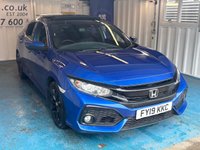 USED 2019 19 HONDA CIVIC 1.0 VTEC Turbo EX Hatchback 5dr Petrol Manual Euro 6 (s/s) (126 ps)+2 KEYS+1 FORMER KEEPER+PRIVACY+FSH 6 STAMPS+PANORAMIC SUNROOF+NAV+PARK CONTROL+MEDIA+FULL LEATHER SEATS+BLACK ALLOY WHEELS+BLUETOOTH+ 2 KEYS+1 FORMER KEEPER+PRIVACY+FSH 6 STAMPS+PANORAMIC SUNROOF+NAV+PARK CONTROL+MEDIA+FULL LEATHER SEATS+BLACK ALLOY WHEELS+BLUETOOTH+CLIMATE+CRUISE+HEATED FRONT SEATS+HPI CLEAR