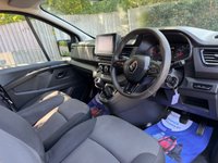 USED 2022 22 RENAULT TRAFIC 2.0 dCi Blue SL28 Business+ Panel Van 5dr Diesel Manual L1 H1 Euro 6 (s/s) (130 ps) A/C-p sensors- 2 keys-Bluetooth