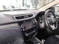 USED 2017 67 NISSAN QASHQAI 1.2 DIG-T N-Connecta SUV 5dr Petrol Manual Euro 6 (s/s) (115 ps) AWARD WINNING DEALERSHIP