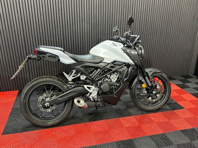 View our HONDA CB125R