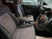 USED 2018 18 TOYOTA AURIS 1.8 VVT-h Design CVT Euro 6 (s/s) 5dr Low Mileage Quality Hybrid