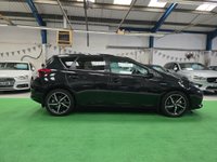USED 2018 18 TOYOTA AURIS 1.8 VVT-h Design CVT Euro 6 (s/s) 5dr Low Mileage Quality Hybrid