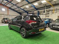 USED 2018 18 TOYOTA AURIS 1.8 VVT-h Design CVT Euro 6 (s/s) 5dr Low Mileage Quality Hybrid