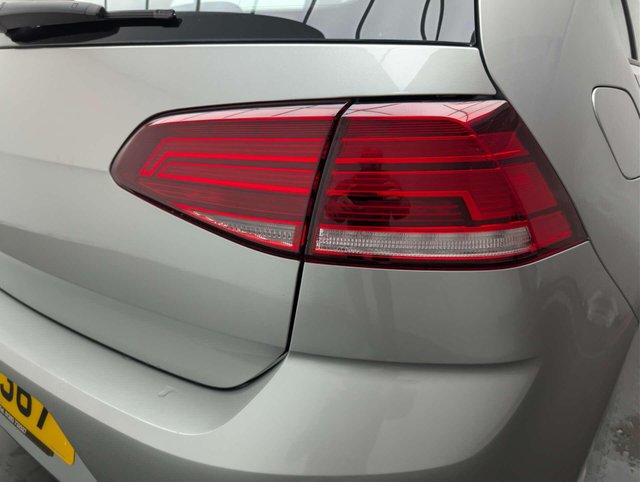USED 2019 68 VOLKSWAGEN GOLF 1.6 Golf S TDI 5dr CLICK & COLLECT/ HOME DELIVERY