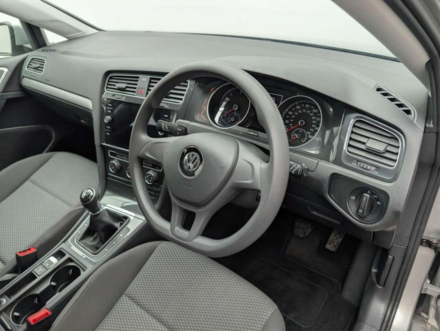 USED 2019 68 VOLKSWAGEN GOLF 1.6 Golf S TDI 5dr CLICK & COLLECT/ HOME DELIVERY