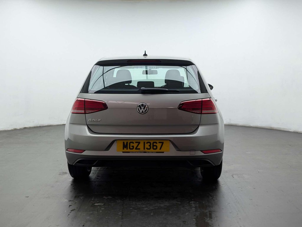 Used 2019 68 VOLKSWAGEN GOLF 1.6 Golf S TDI 5dr CLICK & COLLECT/ HOME DELIVERY