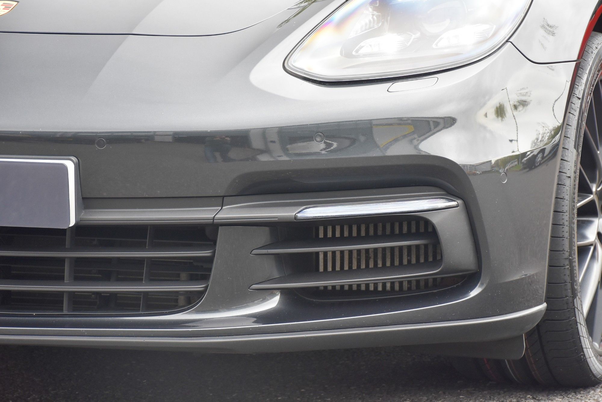 USED 2020 20 PORSCHE PANAMERA 2.9 V6 4 10 Years Edition Saloon 5dr Petrol PDK 4WD Euro 6 (s/s) (330 ps) 