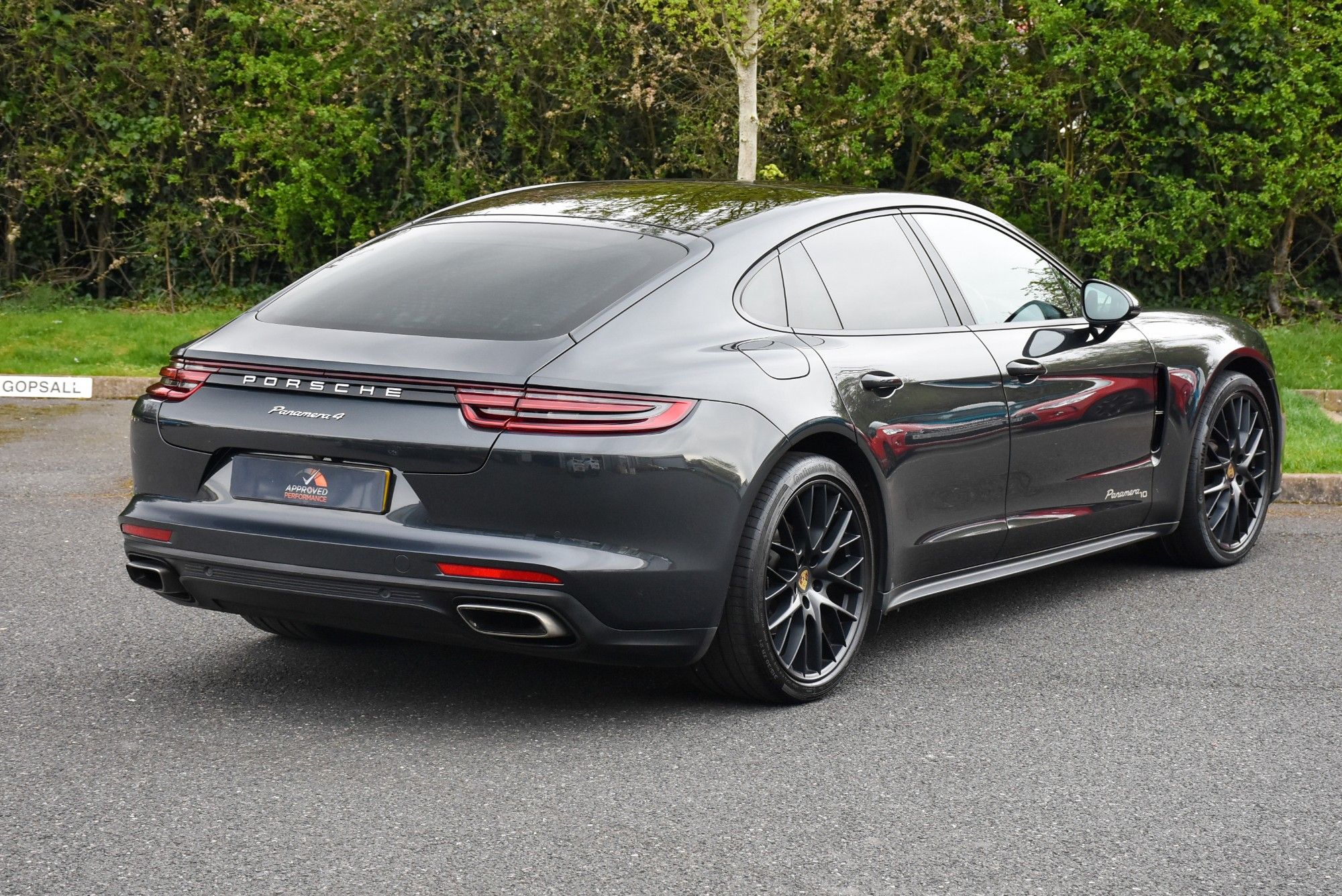USED 2020 20 PORSCHE PANAMERA 2.9 V6 4 10 Years Edition Saloon 5dr Petrol PDK 4WD Euro 6 (s/s) (330 ps) 