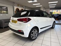 USED 2020 69 HYUNDAI I20 1.2 Play Hatchback 5dr Petrol Manual Euro 6 (s/s) (84 ps) POLAR WHITE / 6 SERVICES / TOUCHSCREEN APPLE CARPLAY & ANDROID AUTO / REAR SENSORS & REVERSING CAMERA / NAVIGATION / AUTO HIGH BEAM / LANE CONTROL