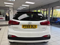USED 2020 69 HYUNDAI I20 1.2 Play Hatchback 5dr Petrol Manual Euro 6 (s/s) (84 ps) POLAR WHITE / 6 SERVICES / TOUCHSCREEN APPLE CARPLAY & ANDROID AUTO / REAR SENSORS & REVERSING CAMERA / NAVIGATION / AUTO HIGH BEAM / LANE CONTROL
